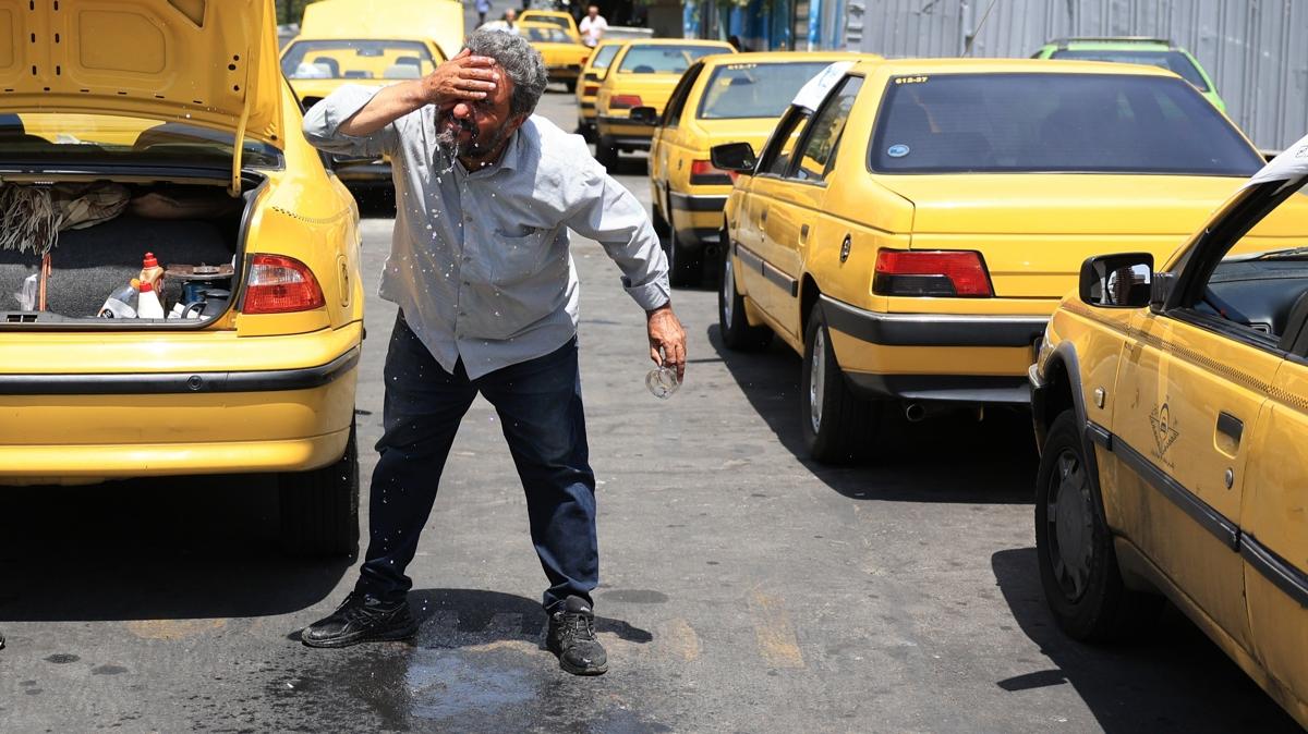 ran'da yksek scaklk alarm: Devlet daireleri tatil edildi