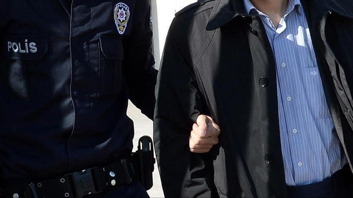 Antakya'da 24 dzensiz gmen yakaland: 1 kaak tutukland