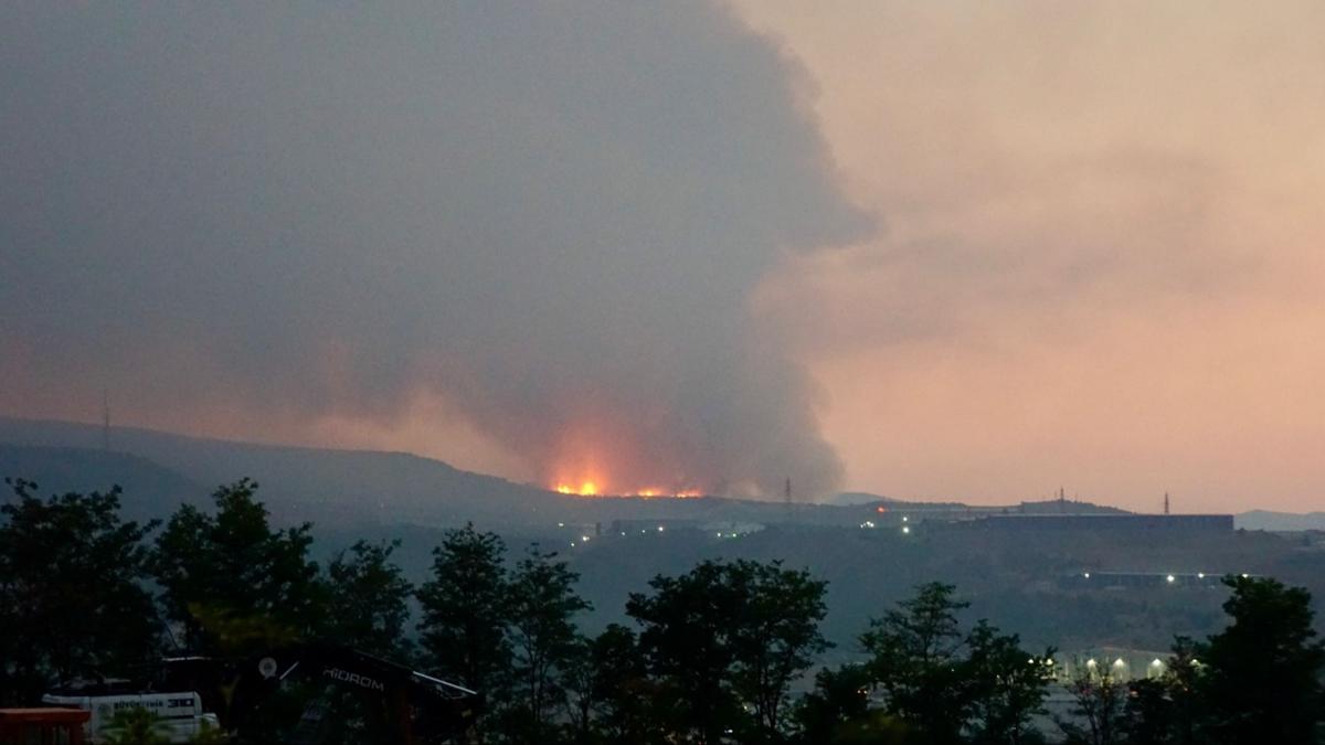 Orman yangnlarnda ac bilano... Bakan Kurum: Afetin izlerini hzla sileceiz