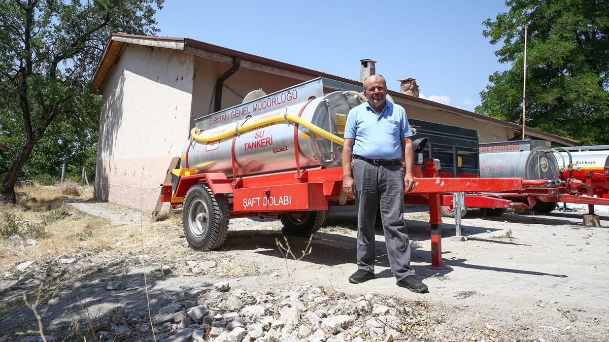 Patlak lastikle alevlere kotu: Bursal iftiden gururlandran hareket