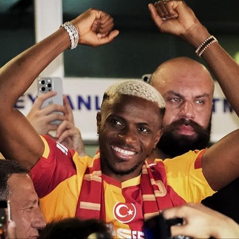 Dünya bu transferi konuşuyor