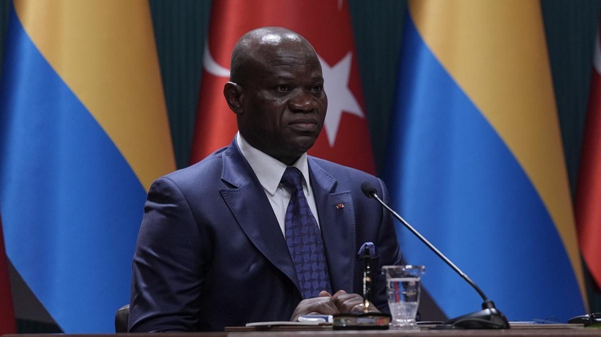 Kalknma iin Trkiye'nin kapsn aldlar! Nguema: Trk uzmanl bize son derece yardmc oldu
