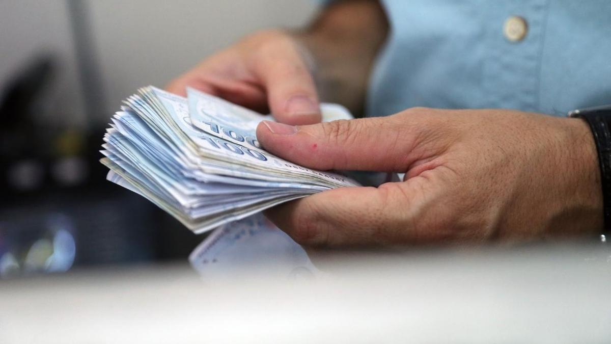 Kamu iilerinin zam pazarlnda hkmet yeni teklif sundu