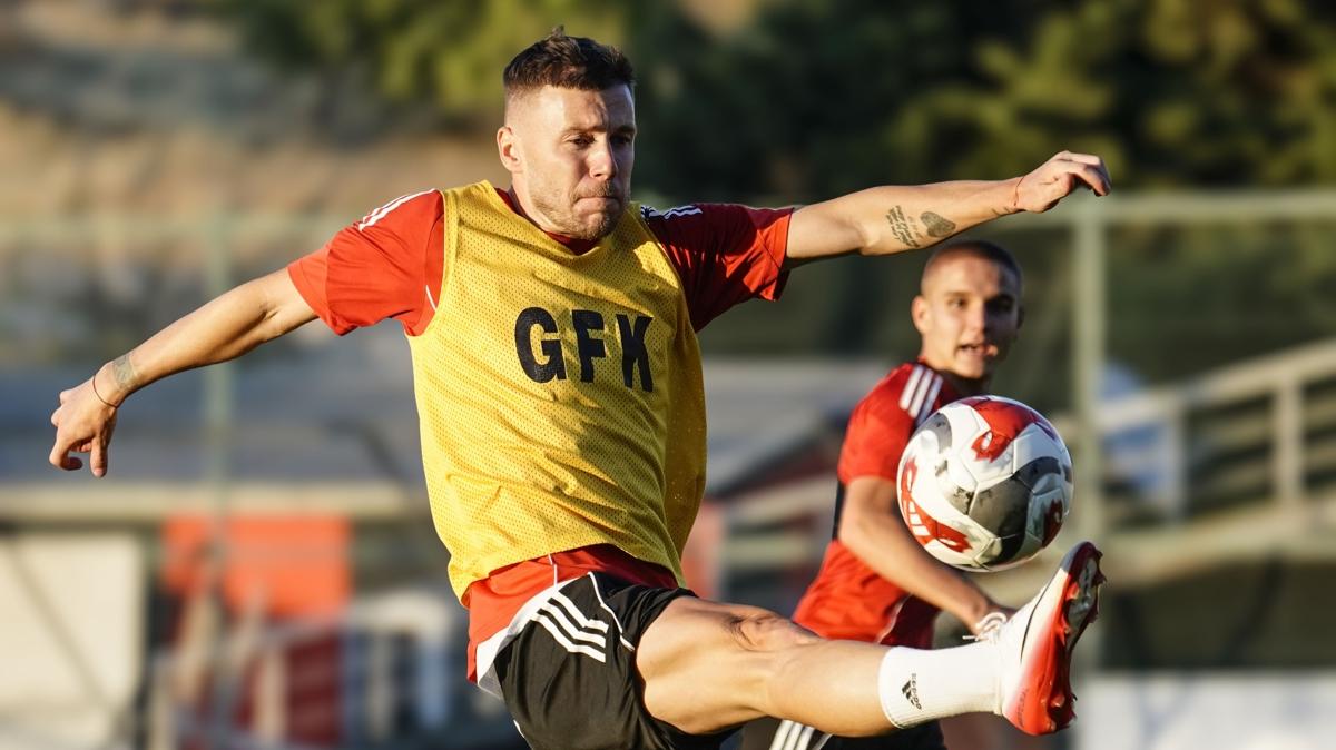 Gaziantep FK, Galatasaray mesaisinde