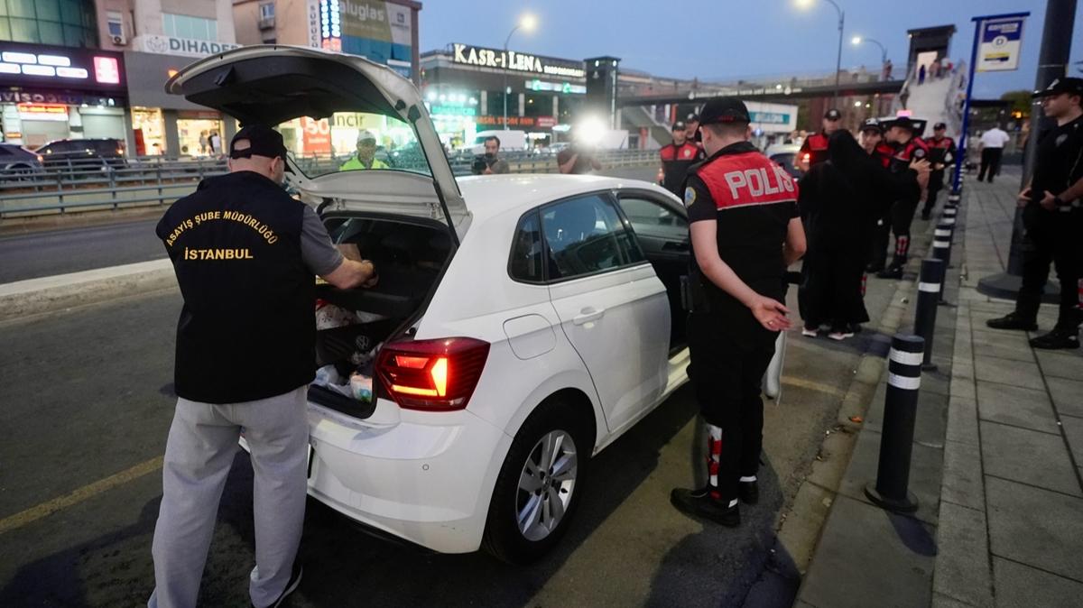 stanbul'da ''Huzur stanbul'' uygulamasnda 677 kii yakaland