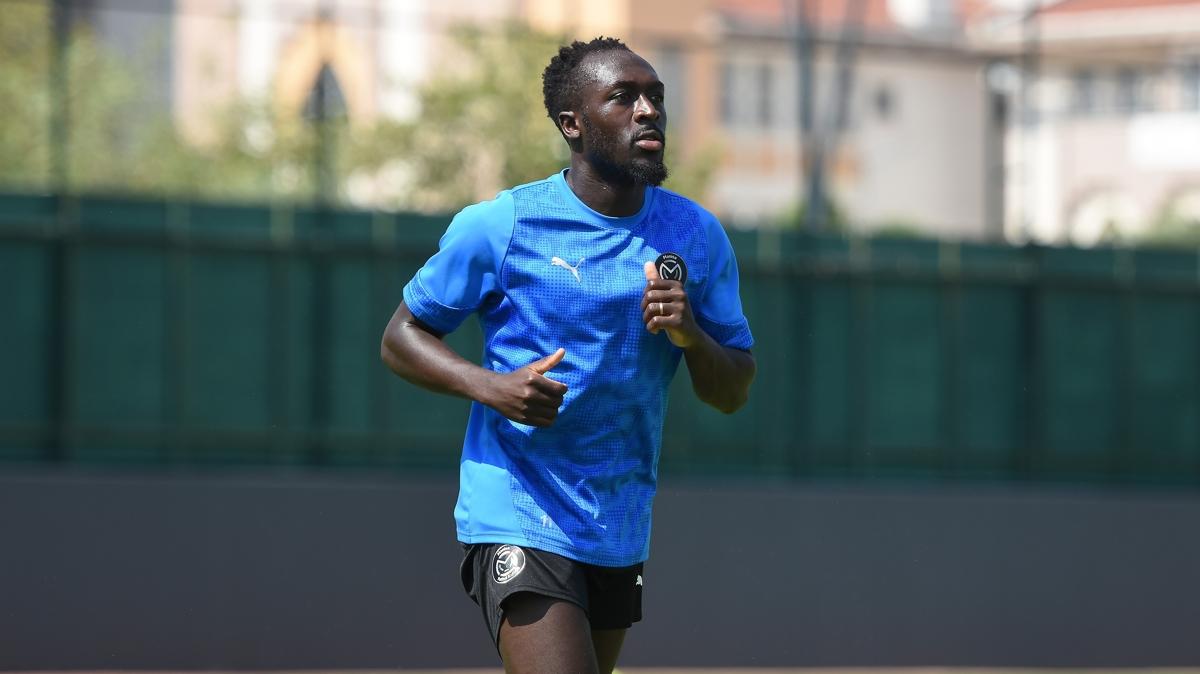 Manisa FK, mraniyespor mesaisinde