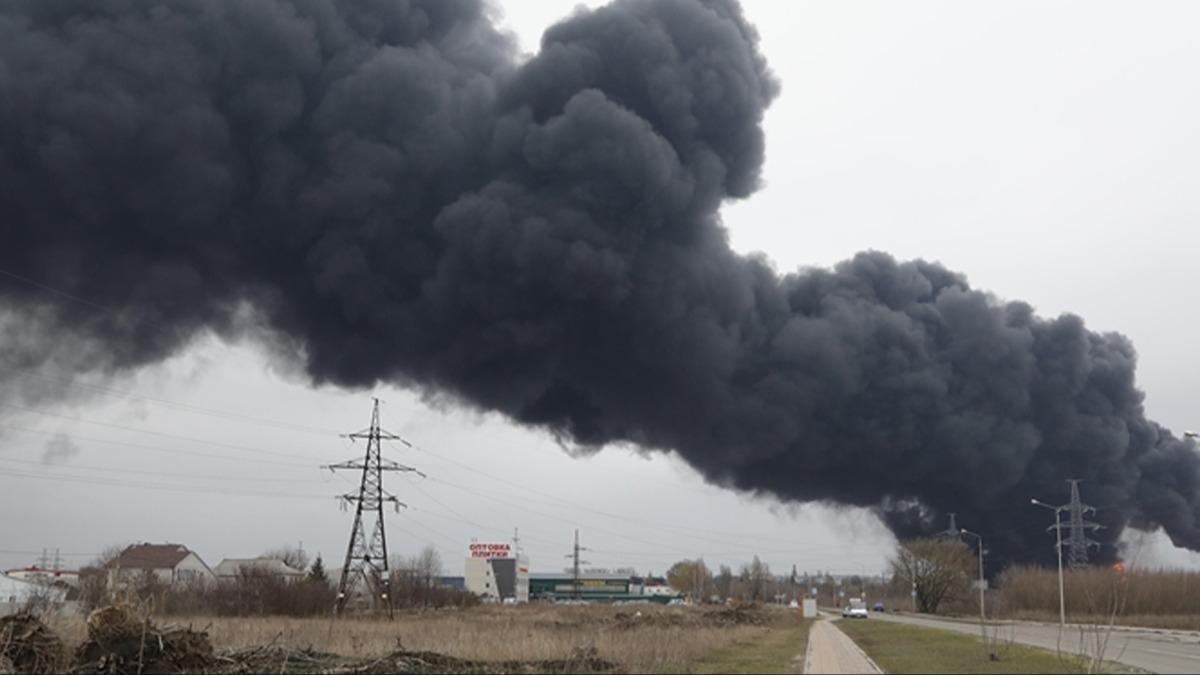 Ukrayna Soi'deki petrol deposunu HA ile vurdu 