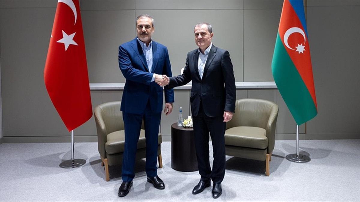 Bakan Fidan, Azerbaycanl mevkida ile grt