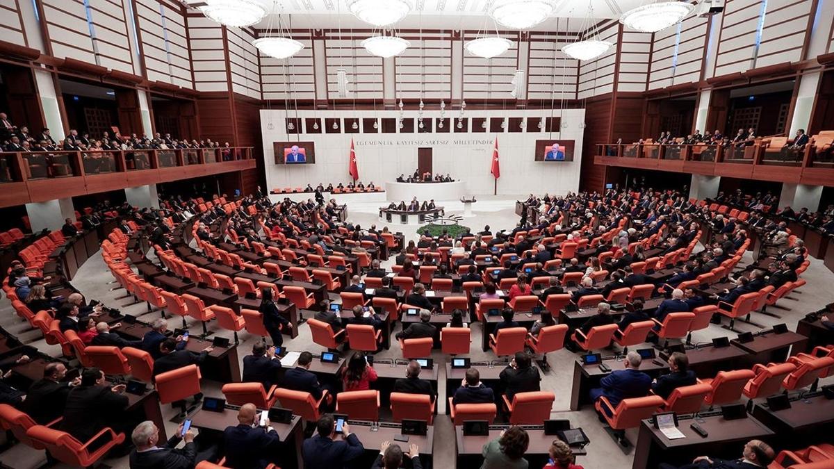 ''Terrsz Trkiye'' iin ilk oturum! 11 partiden 48 isim yer alacak