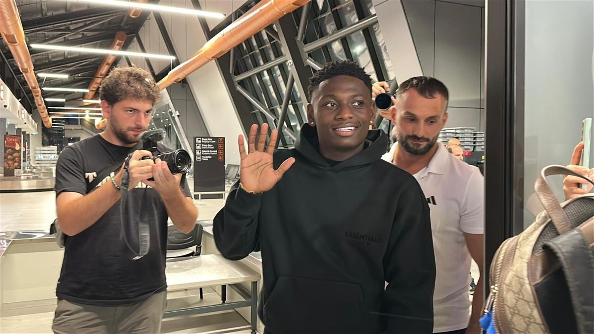 Trabzonspor'da transfer heyecan! Kazeem Olaigbe ehre geldi