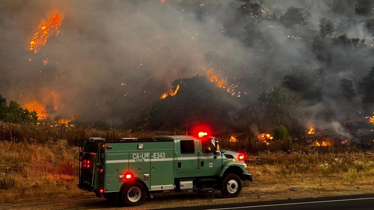 California'daki yangnlar 330 kilometrekareden fazla alan yakt
