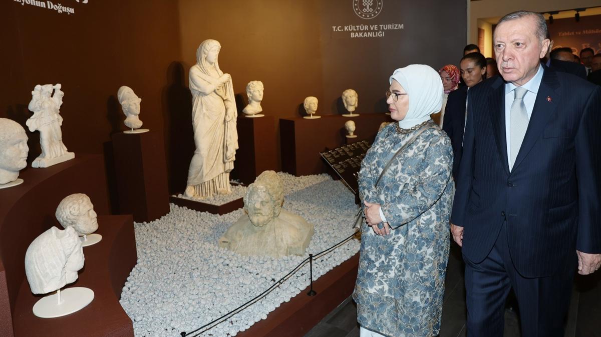Cumhurbakan Erdoan, Arkeolojinin Altn a Sergisi'ne katld