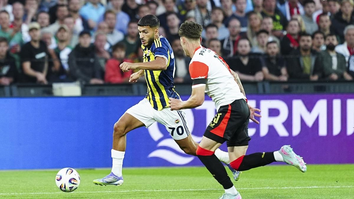 Gol ofsayda takld! Mata kritik pozisyon