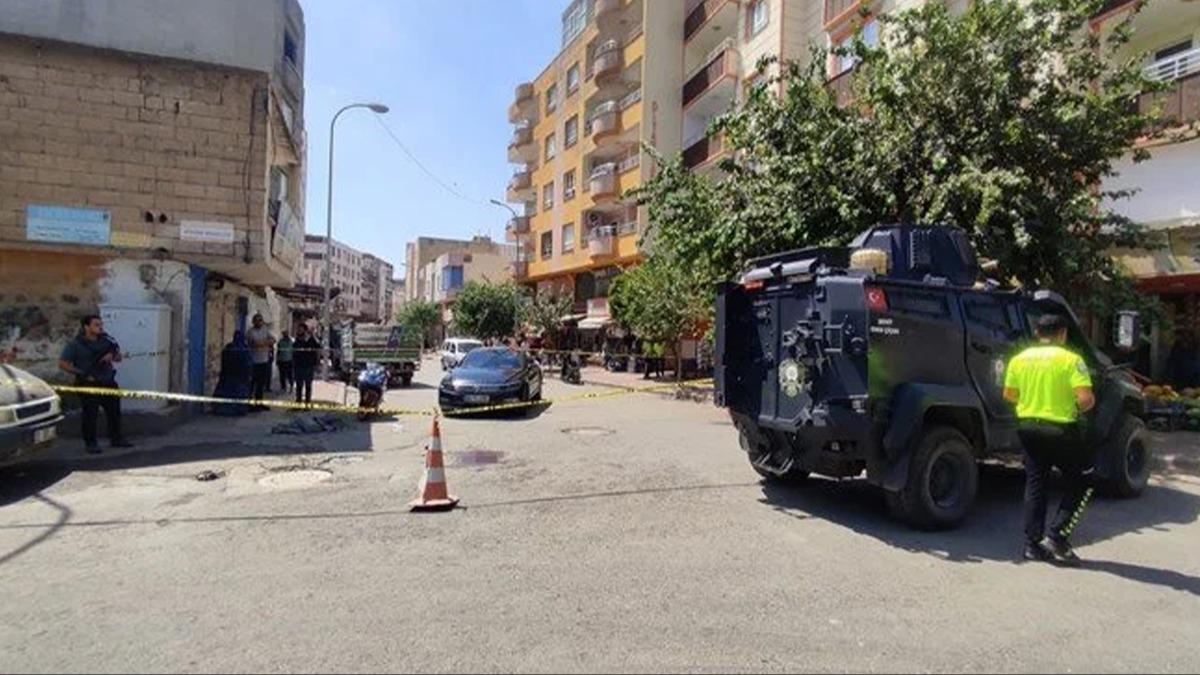 Akrabalarn kavgasnda kan akt: 1 l, 3 yaral