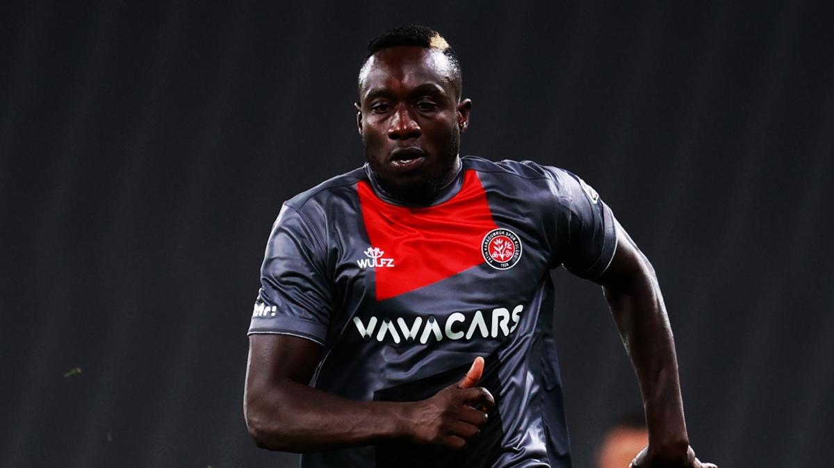 Mbaye Diagne'den srpriz transfer: 1. Lig ekibiyle anlat