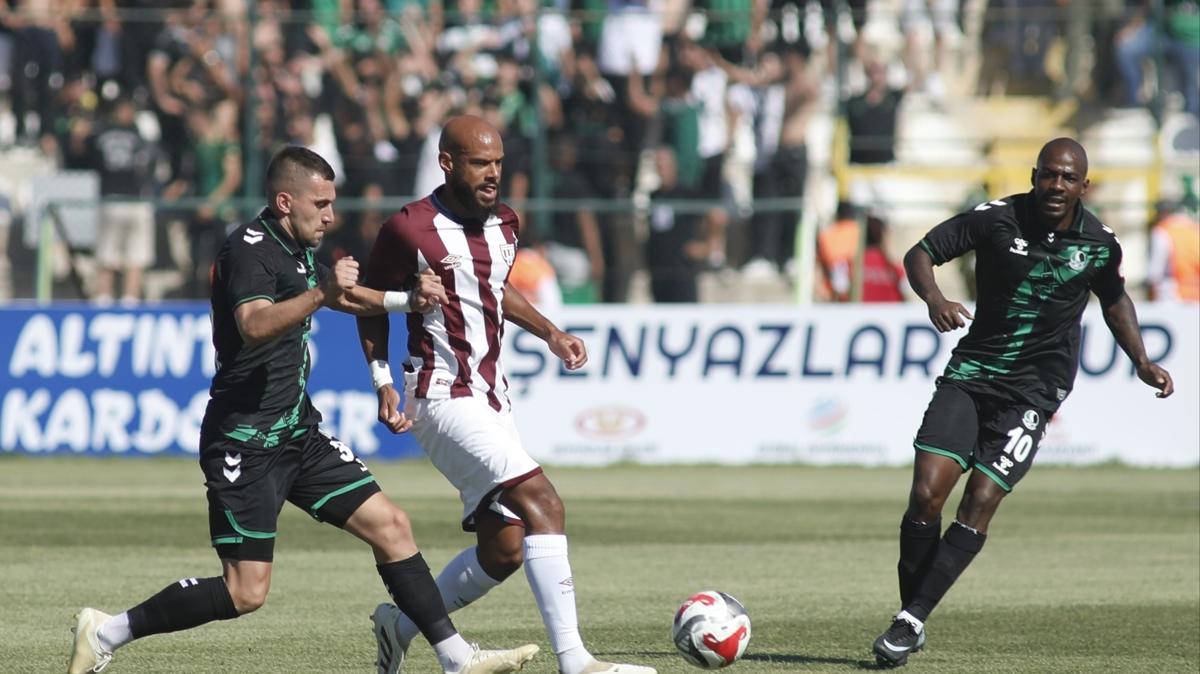 Bandrmaspor ile Sakaryaspor puanlar paylat