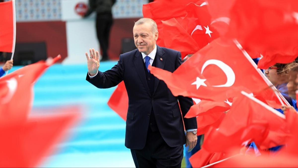 Siyasilerden pe pee 10 Austos mesaj: Gl siyaset iin yeni bir dnm noktas  