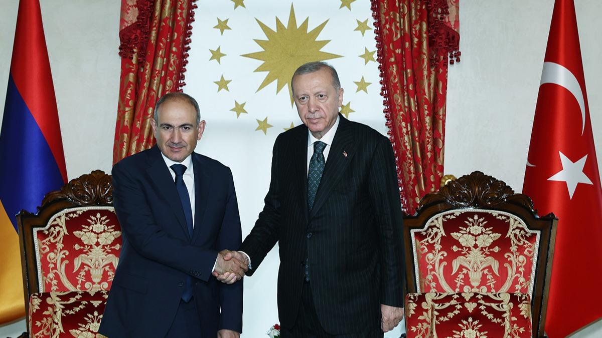 Ermenistan'dan srpriz talep: Cumhurbakan Erdoan, Painyan ile grt 