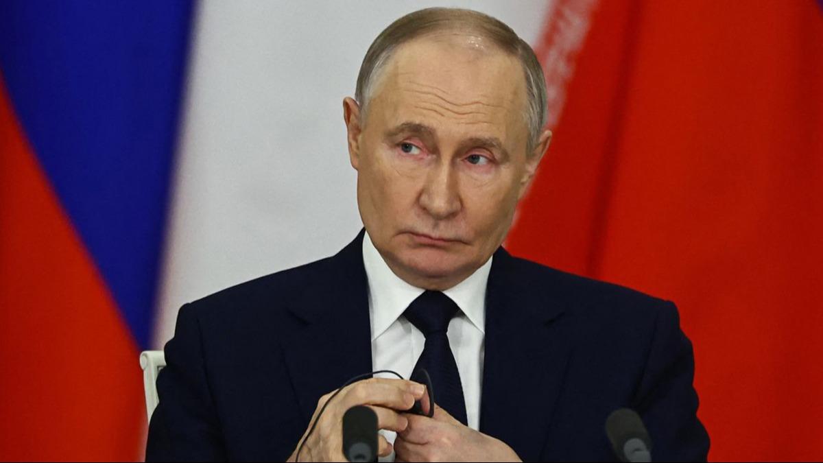 Dnyann gz kula 15 Austos'ta! Putin tarihe geecek