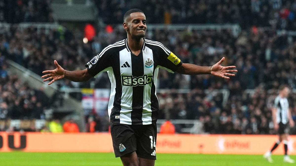 Liverpool'dan Alexander Isak iin yeni hamle