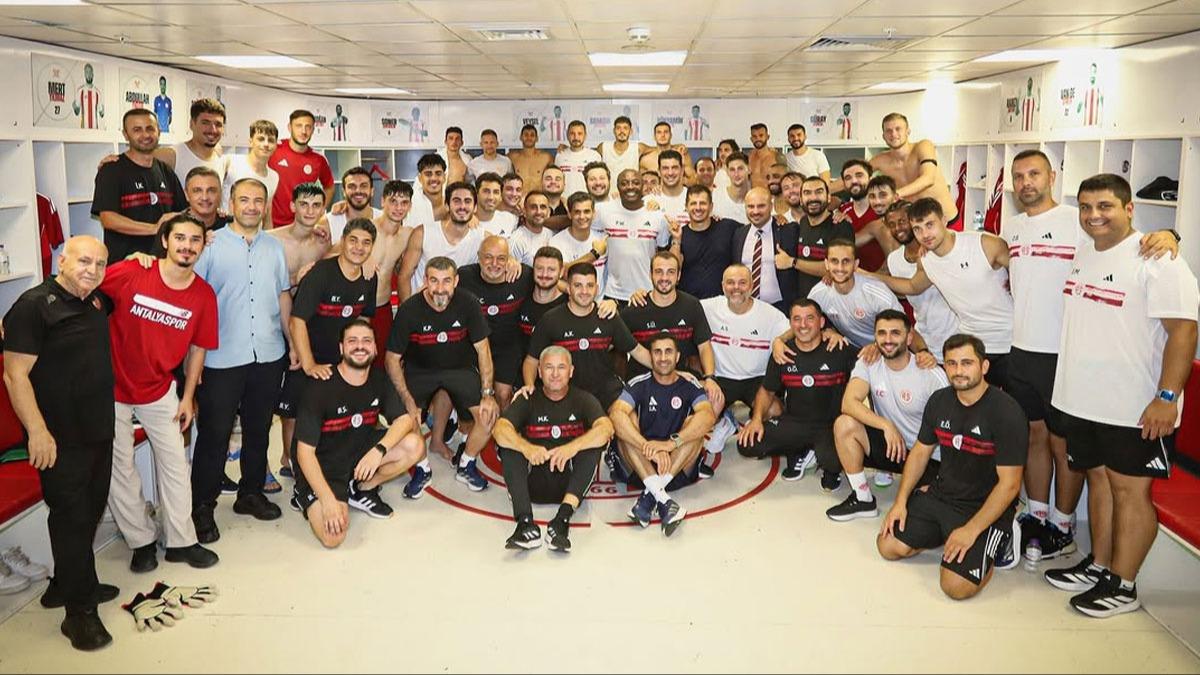 Antalyaspor, Sper Lig'de 9 sezon sonra ilkin peinde