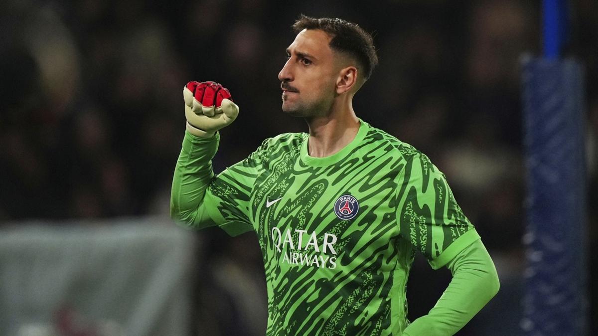 Galatasaray ile anlyordu! Donnarumma'nn menajerinden resmi aklama