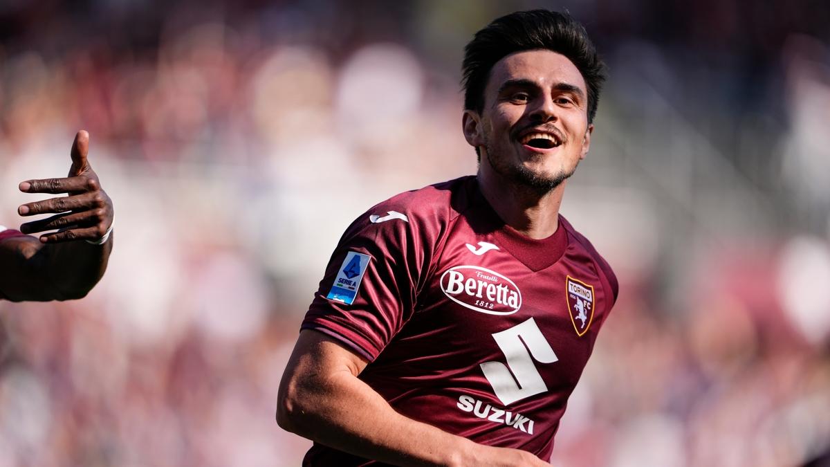Eljif Elmas yeniden Napoli yolcusu