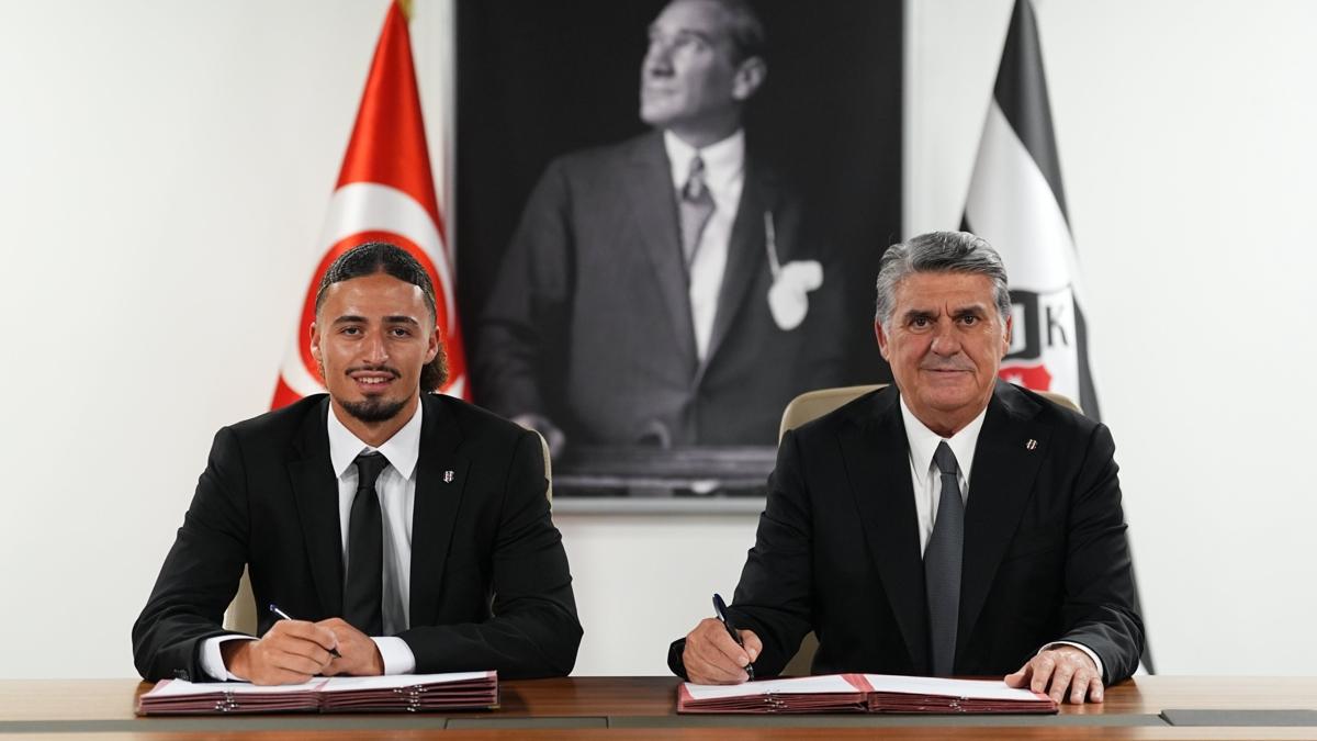 Beikta resmen duyurdu! Taylan Bulut ile szleme imzaland