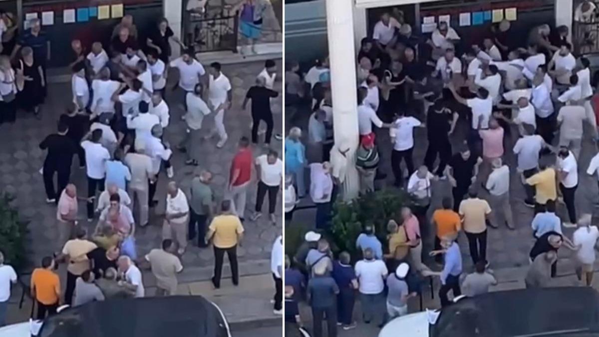 CHP'liler birbirine girdi: Delege seiminde yumruklar konutu