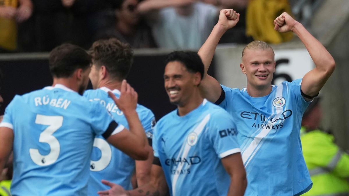 Manchester City, Premier Lig'e galibiyetle balad