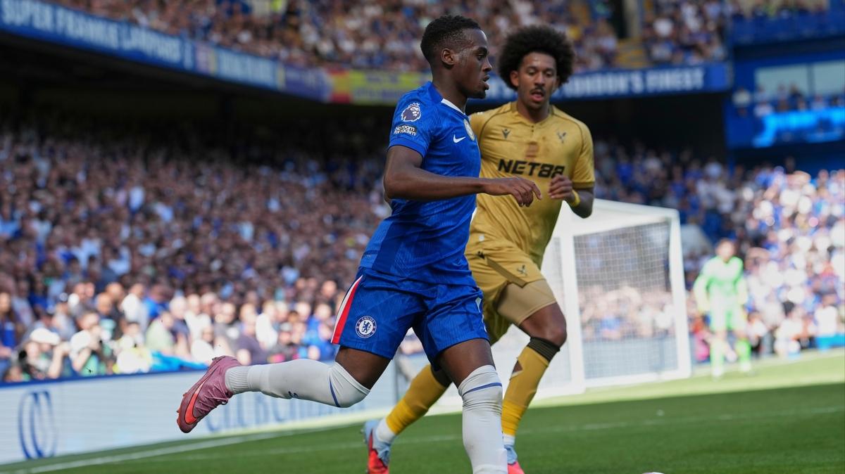 Chelsea evinde 1 puana raz oldu