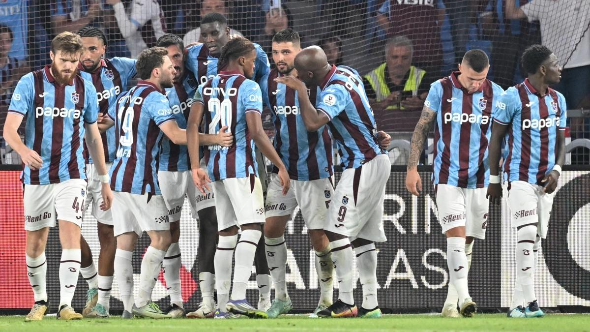 Trabzonspor'un, Kasmpaa ma kamp kadrosu belli oldu  
