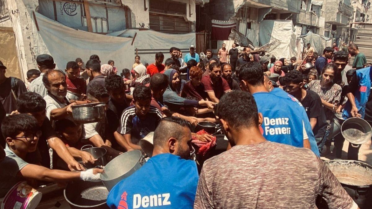 Deniz Feneri Dernei, Gazze'de binlerce sivile umut oluyor