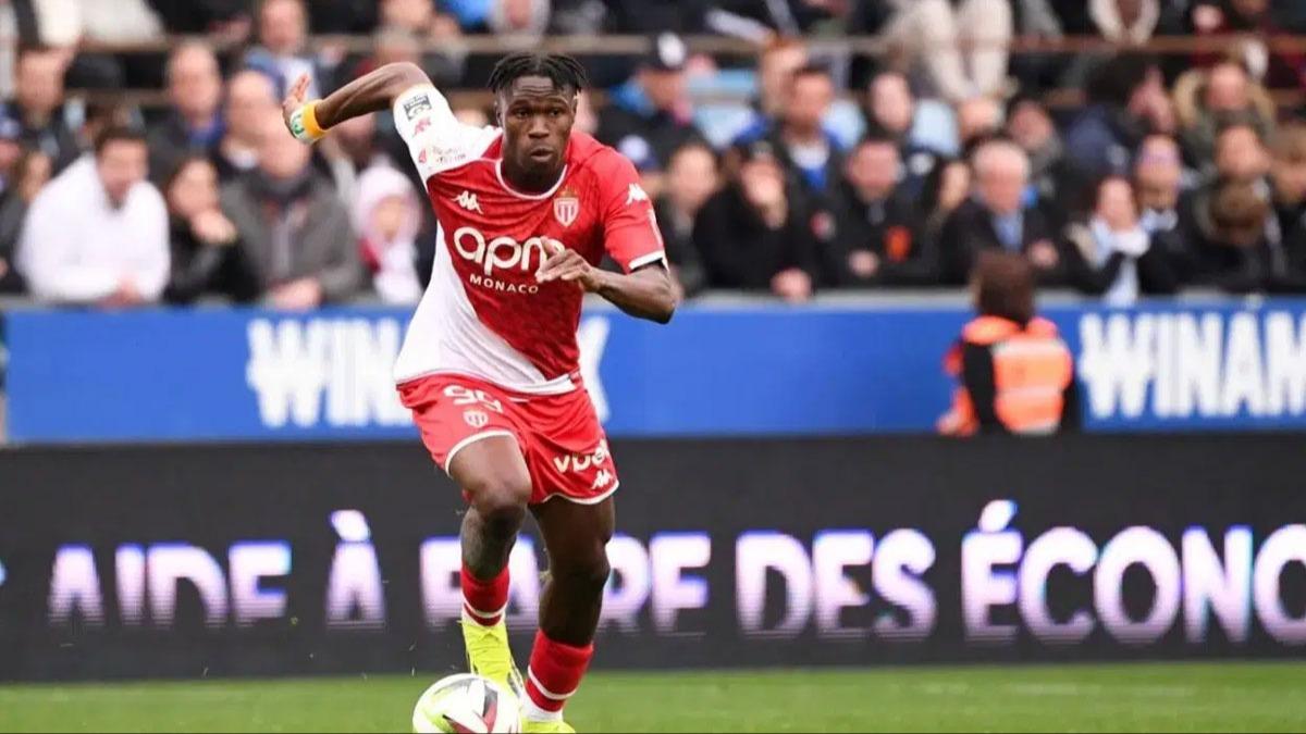 Galatasaray iin geliyor! Wilfried Singo transferinde sona doru