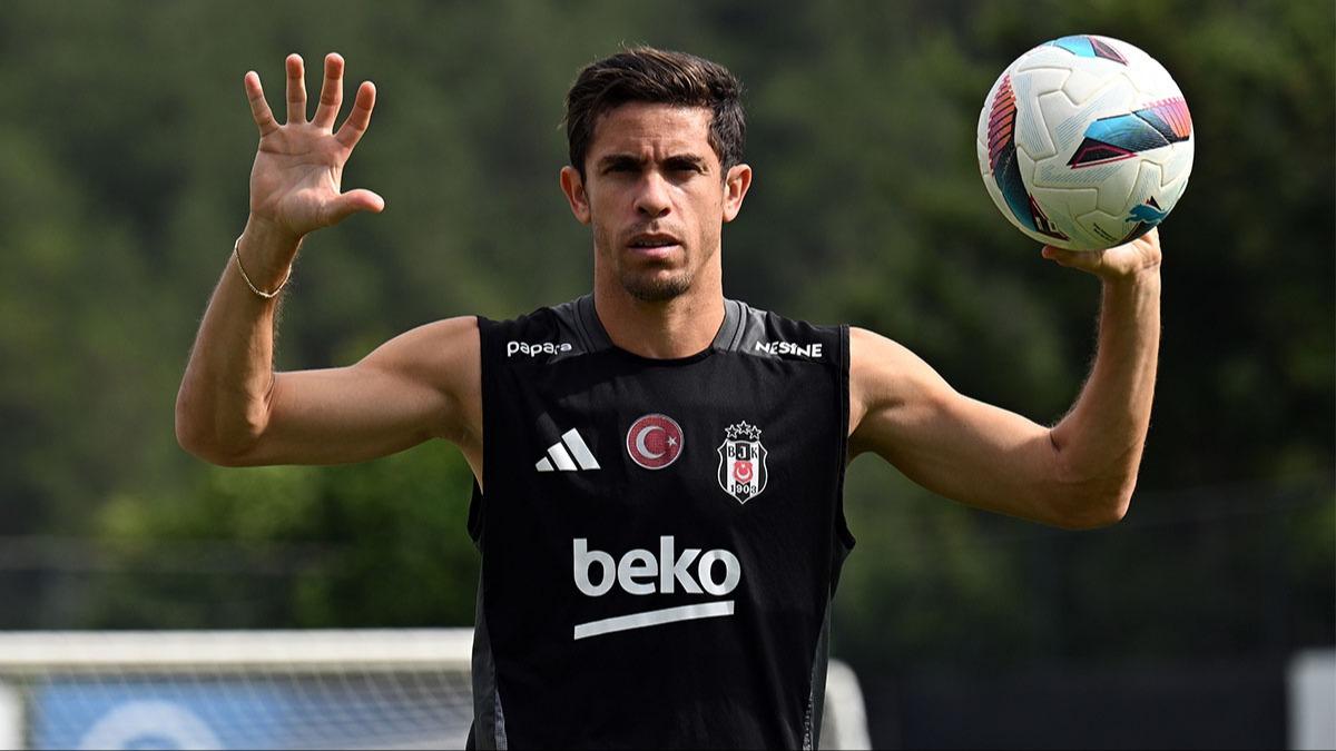 Beikta'ta ayrlk an meselesi! Gabriel Paulista, Brezilya yolcusu