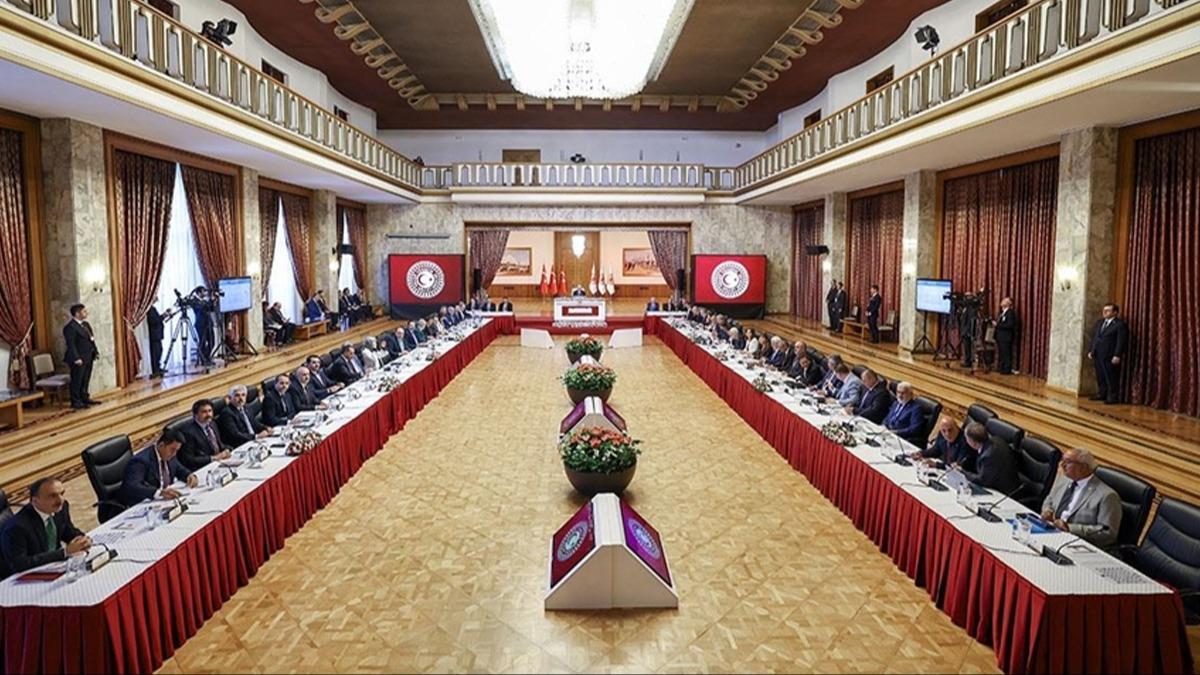  'Terrsz Trkiye' almalar devam ediyor! TBB ve hukukular dinlenecek