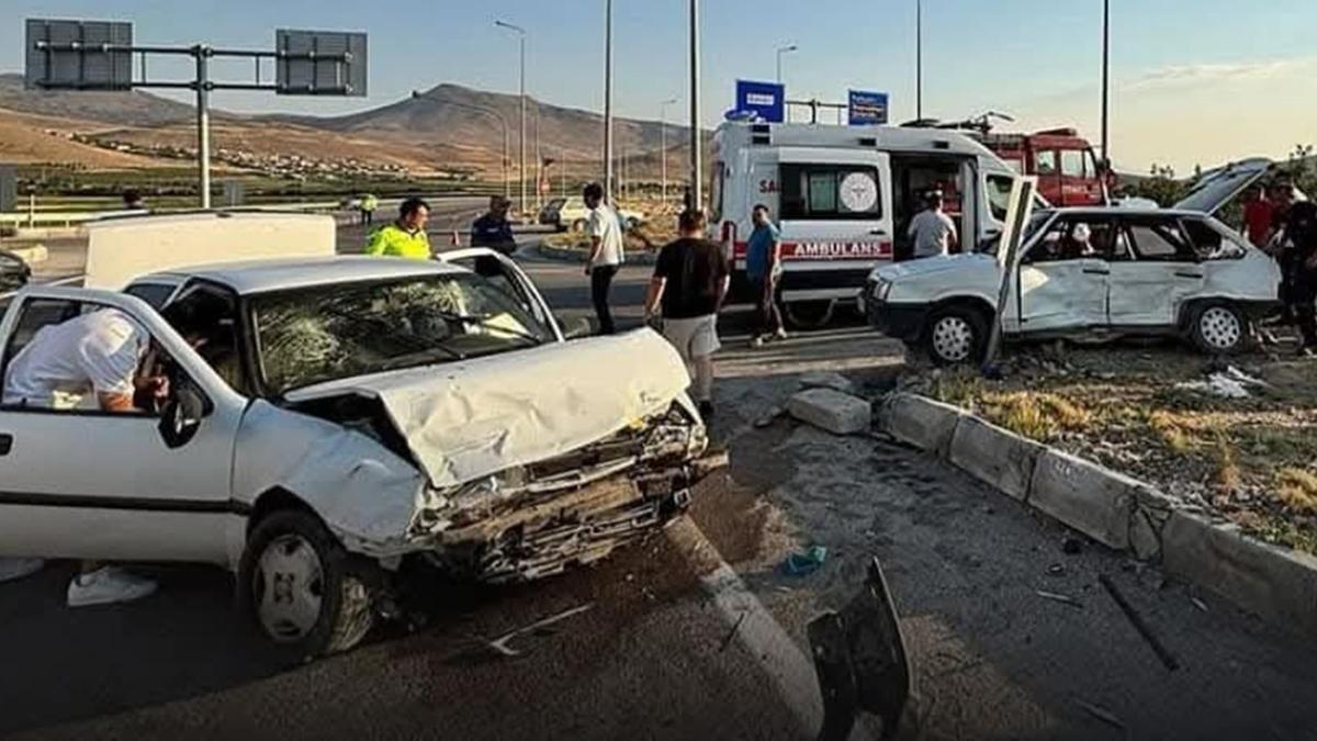 Kayseri Develi'de feci kaza: iki l ve ok sayda yaral var
