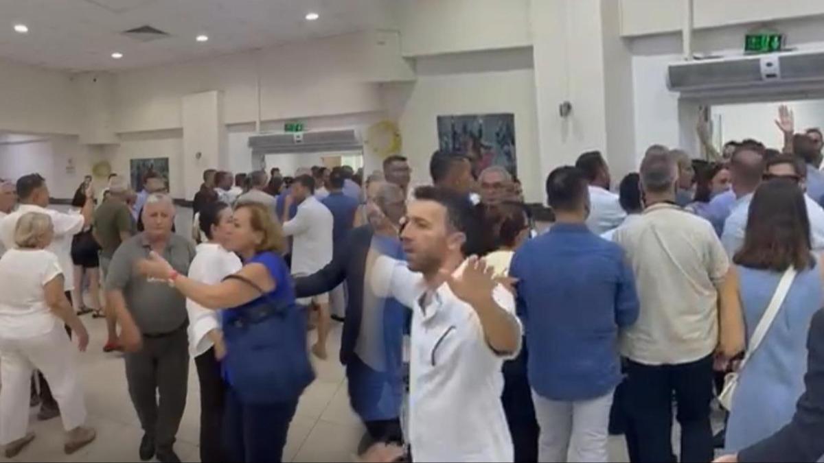 CHP seiminde yine ayn manzara! Marmaris Belediye Bakan nl tepkilerin odanda