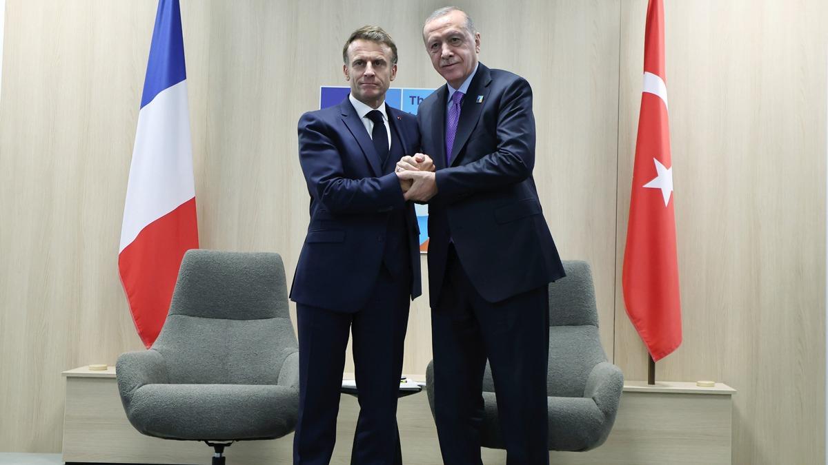 Macron'dan Cumhurbakan Erdoan'a ''iddial'' teklif: zerinde almaya hazrz