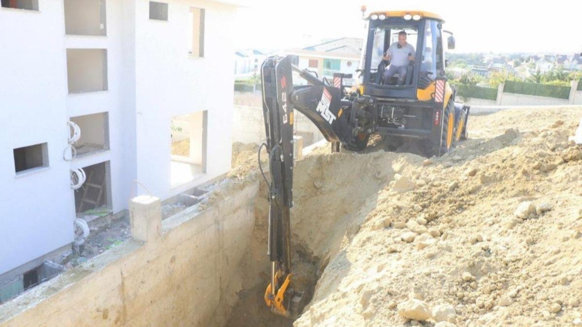Villa bahesindeki cesedin srr zld! Sosyal medya grntlerine ulald