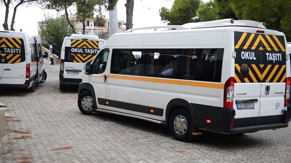 zmir'de okul servislerine zam geldi