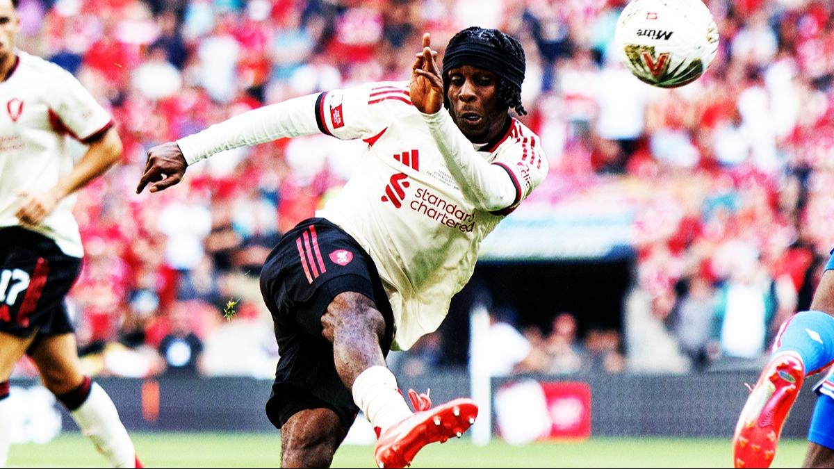 Liverpool'a Jeremie Frimpong'dan kt haber