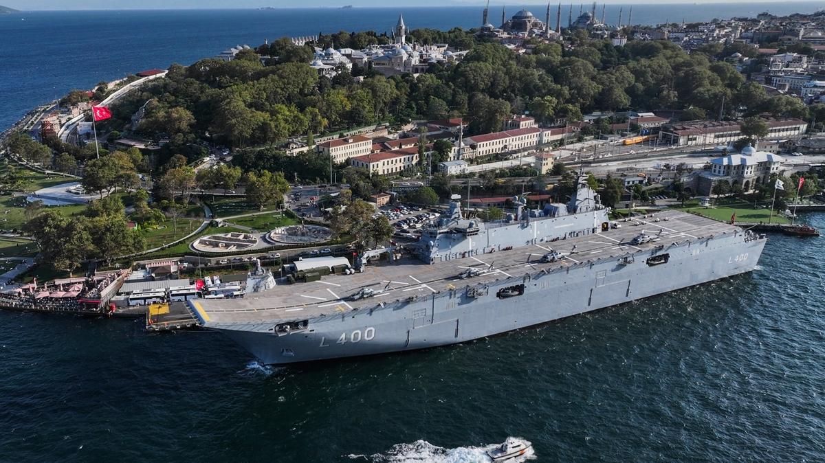 anakkale'den stanbul'a gurur seferi: TCG Anadolu, Zafer Yolculuunu tamamlad
