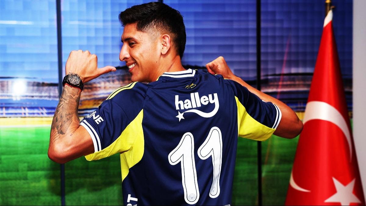 Ve Fenerbahe resmen aklad! Edson Alvarez transferi duyuruldu