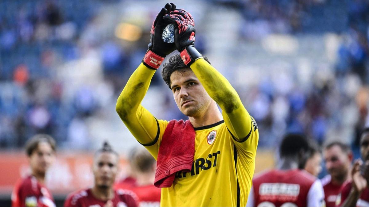 Galatasaray'n rakibi ngiliz devi! Transferde hedef Senne Lammens