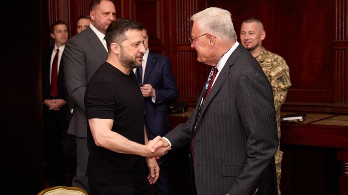 Zelenski'den ABD temsilcisi Kellogg'a birinci derece Liyakat Nian