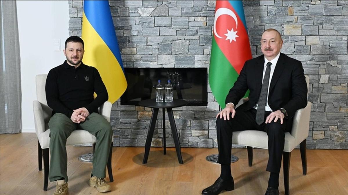 Zelenski'den Azerbaycan adm: ''Drt gzle bekliyoruz''