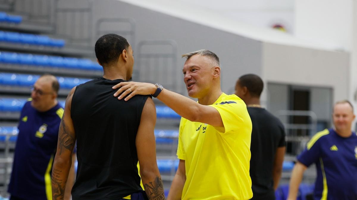 Fenerbahe Erkek Basketbol takm, yeni sezonun ilk antrenmann yapt