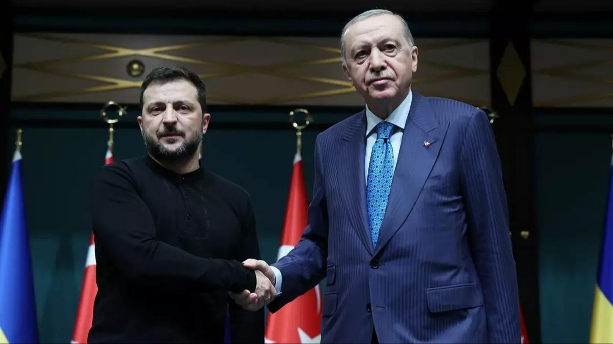 Zelenski liderler zirvesi iin Trkiye'yi iaret etti