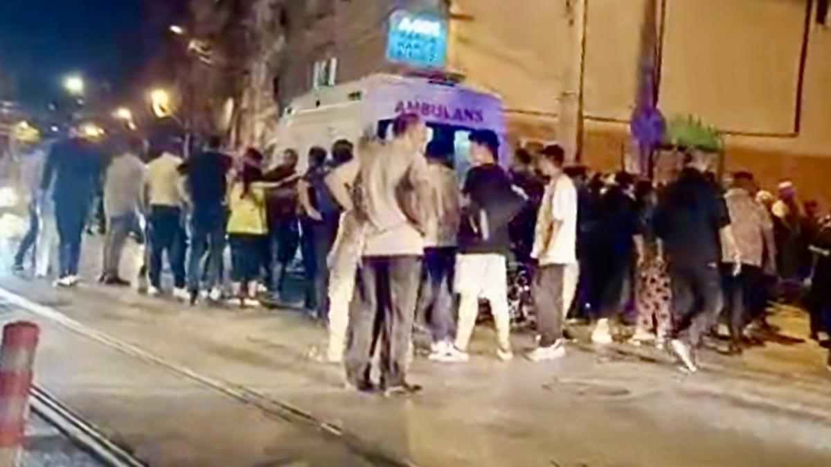 Bursa'da ei tarafndan baklanan kadn yaamn yitirdi